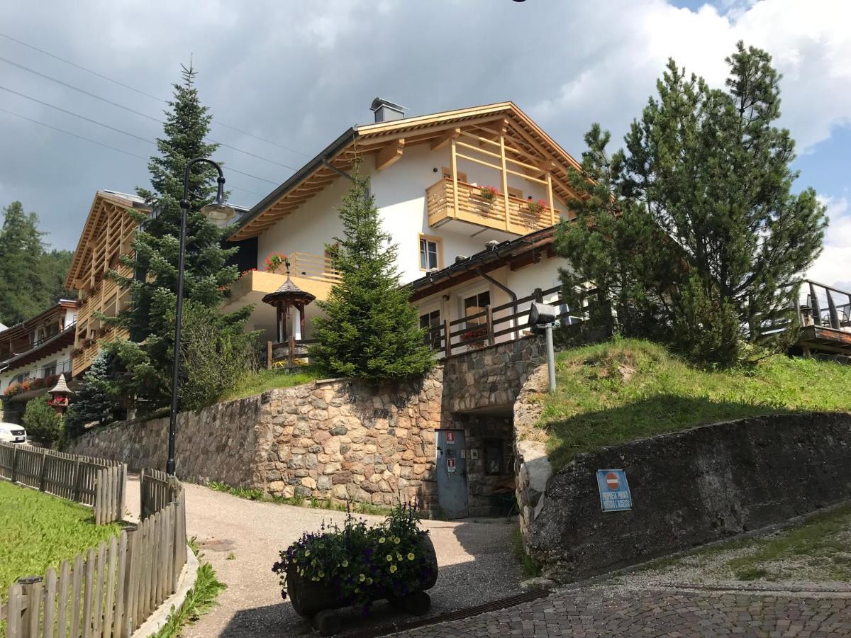 Arnica Mountain Hotel Soraga Esterno foto